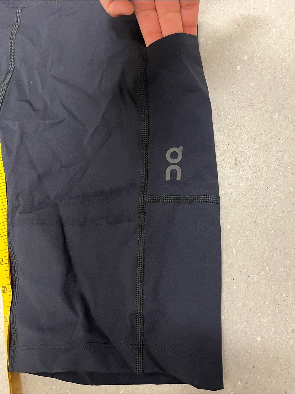 On Running Women’s Running Shorts Cobalt/Black Size Small - Picture 12 of 14